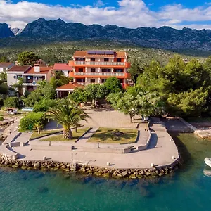 Maison d'hôtes Pansion Kiko Starigrad Paklenica