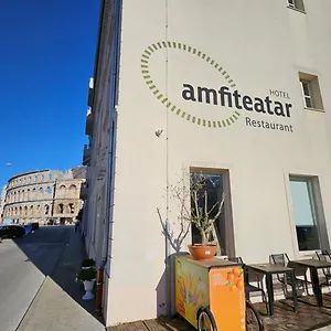 https://hotel-amfiteatar.pula-hotels.org